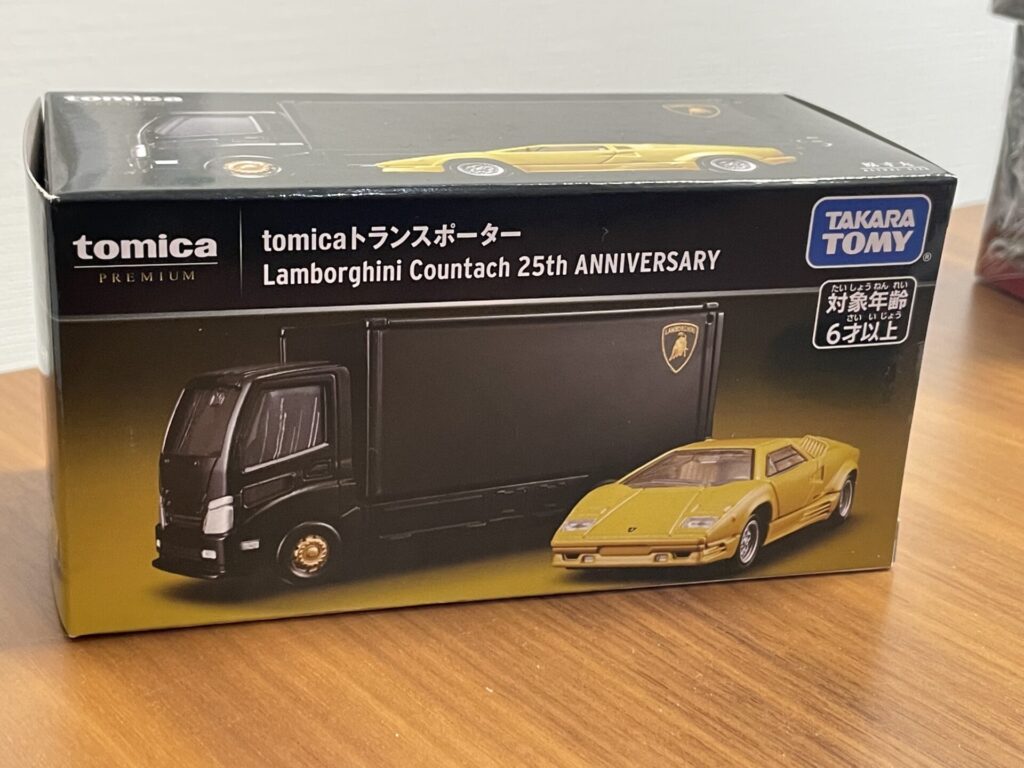 tomicaトランスポーター Lamborghini Countach 25th ANNIVERSARY