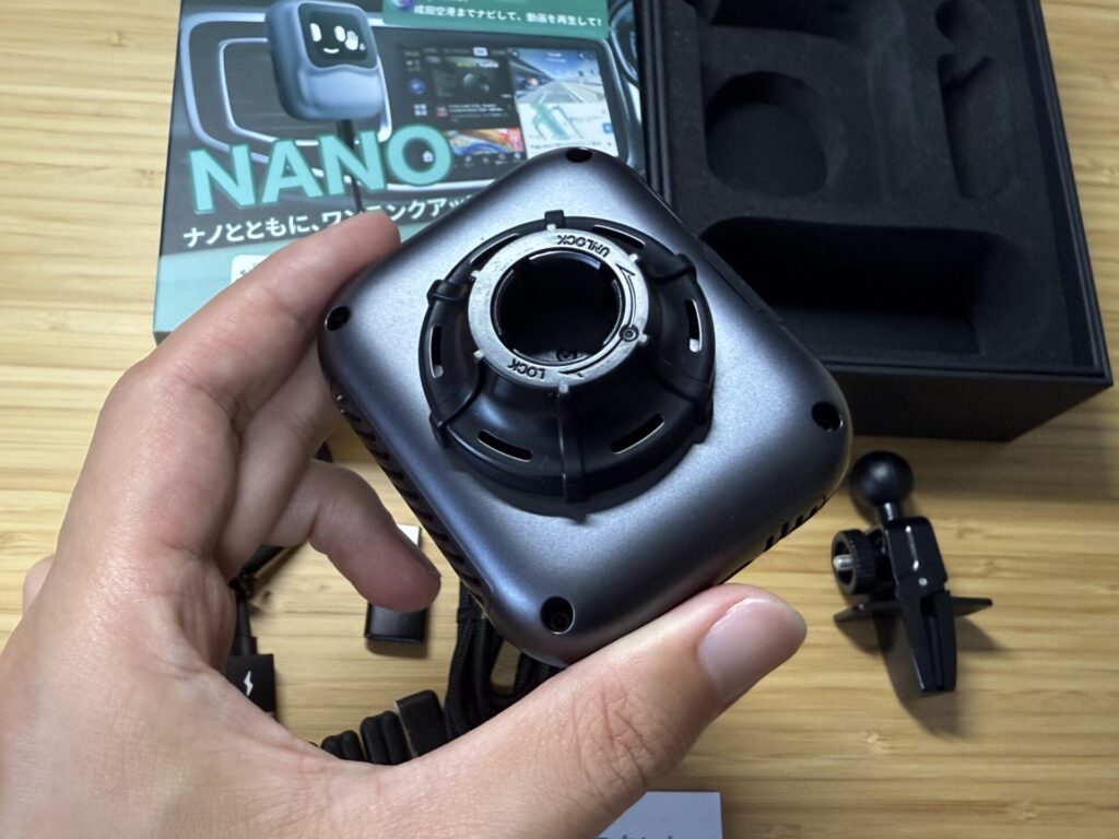 ottocast nano ai 背面視