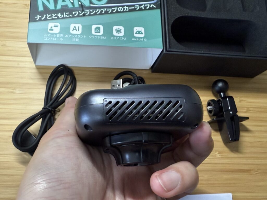 ottocast nano ai 右側面視